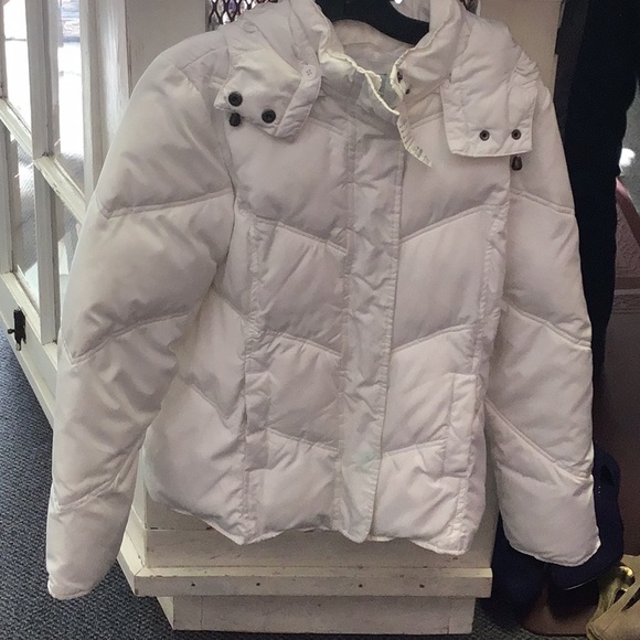 gap fluffy jacket